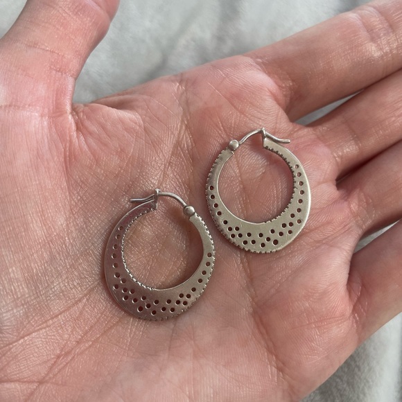 925 sterling silver earrings with real diamonds on half outside & half inside - Picture 7 of 15